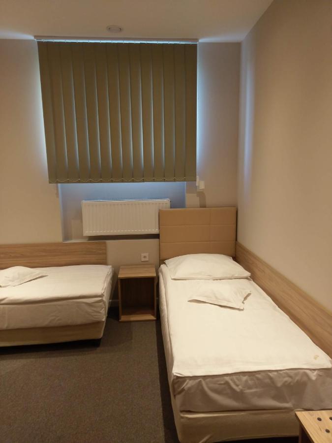 Hotel Astra Dąbrowa Górnicza Dış mekan fotoğraf