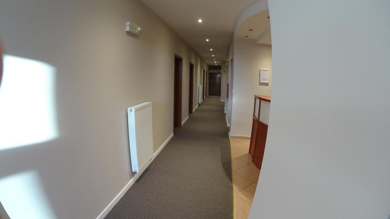 Hotel Astra Dąbrowa Górnicza Dış mekan fotoğraf