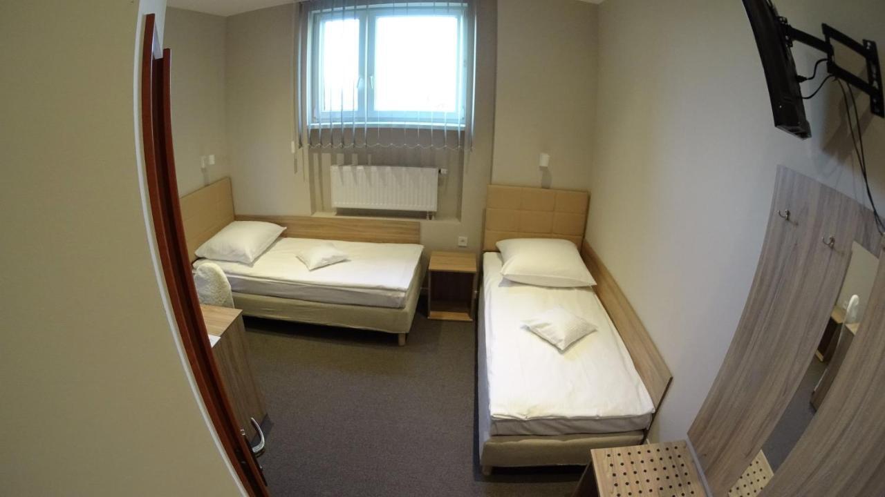Hotel Astra Dąbrowa Górnicza Dış mekan fotoğraf